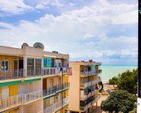 Ático en venta  a 120 m de la plata de  Punta Prima, Orihuela Costa, Costa Blanca. ID2697