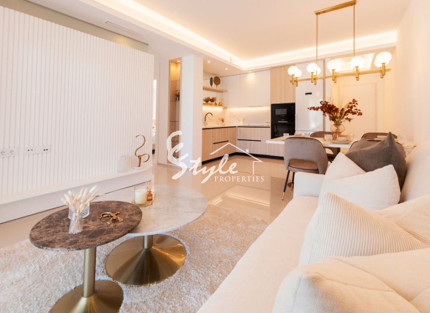 Áticos modernos en venta en Quesada, Costa Blanca Sur, España. ON1645_A