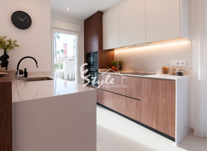 Áticos modernos en venta en Quesada, Costa Blanca Sur, España. ON1790_A