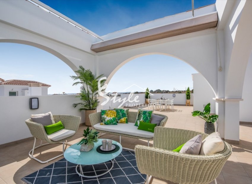 Áticos modernos en venta en Quesada, Costa Blanca Sur, España. ON1790_A