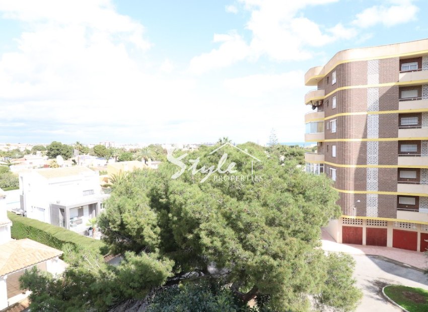 Buy apartment in 400 m from the beach in La Zenia, Orihuela Costa. ID 4050