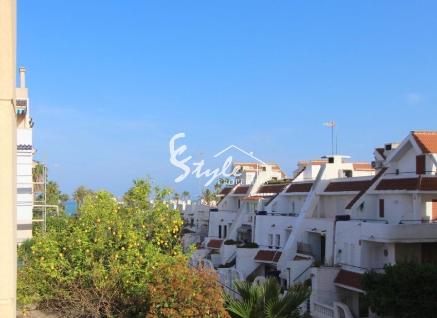 Buy apartment in Torrevieja, Costa Blanca, 200 meters from the beach. ID: ST-6346