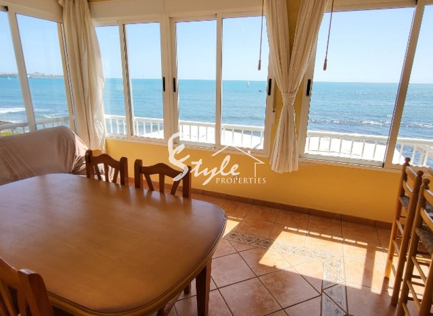 Buy apartment in Torrevieja, Costa Blanca, 50 meters from the beach. ID: 6188