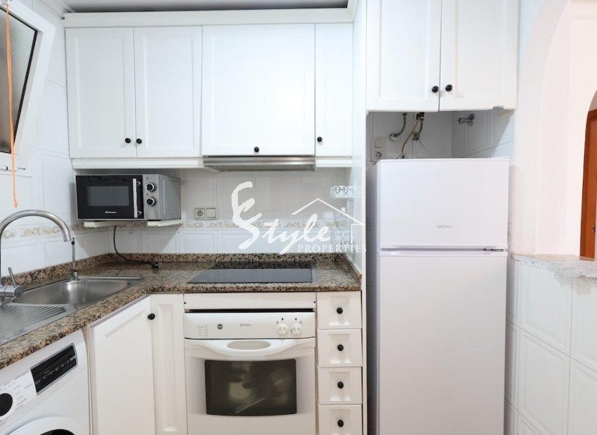 Buy apartment in Torrevieja, Costa Blanca, 800 meters from the beach. ID: 6335