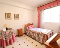 Buy apartment on the beach in Playa Central, Torrevieja, Costa Blanca. ID: 6278 