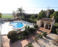 Buy country house with pool and garden in Catral Costa, Blanca . ID 4521
