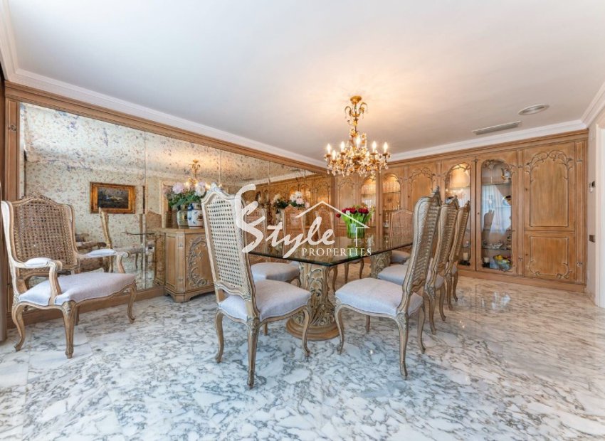 Buy independent luxury villa with lovely garden areas and pool San Juan Playa, Alicante, Costa Blanca. ID: 6316