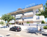 Buy penthouse with pool close to the sea in Mil Palmeras, Orihuela Costa. ID: 6349