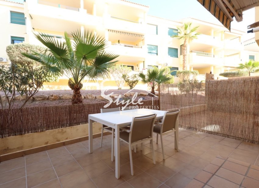 Buy townhouse in Campoamor Golf close to sea. ID 6311