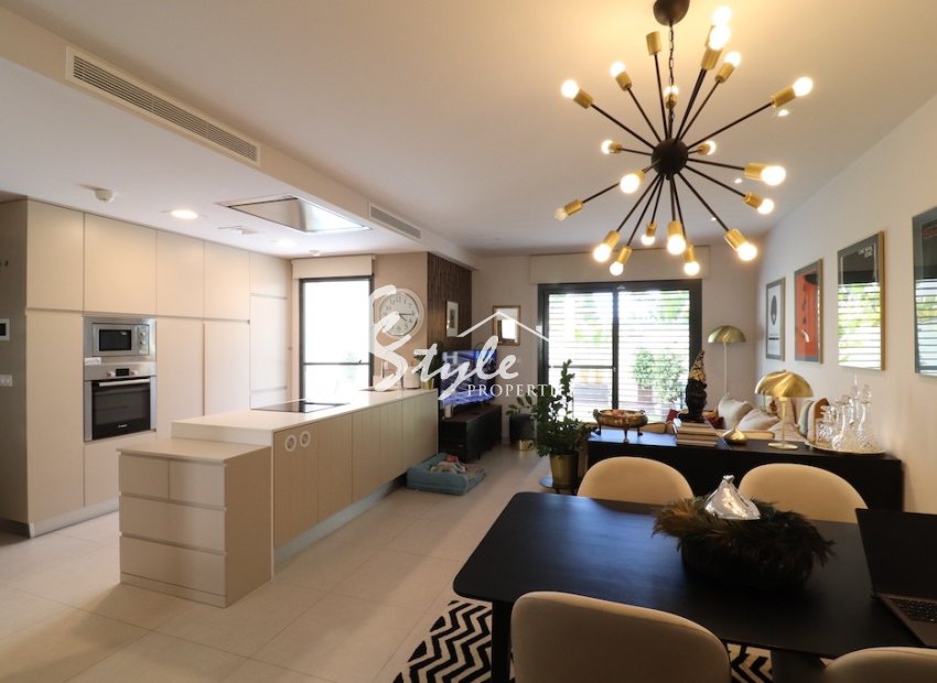 Buy villa in Costa Blanca close to sea in Ciudad Quesada. ID: 6193