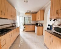 Buy villa with pool in Playa Flamenca, near the sea and close to the beaches of Orihuela Costa. ID: 6086