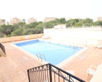 Buy villa with pool in Playa Flamenca, near the sea and close to the beaches of Orihuela Costa. ID: 6283