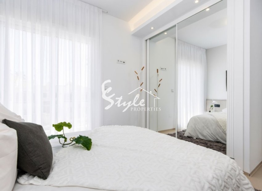 Casa adosada de nueva construcción en Ciudad Quesada, Costa Blanca, España. ON1789