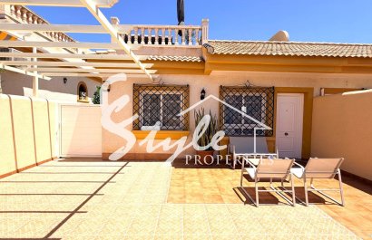 Chalet pareado - Reventa - Los Montesinos - Urbanizacion montesol