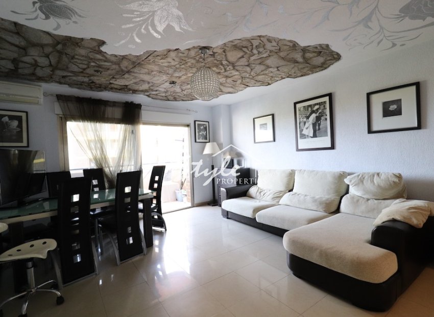 Comprar apartamento a 400m de la playa en La Zenia, Orihuela Costa. ID 4050