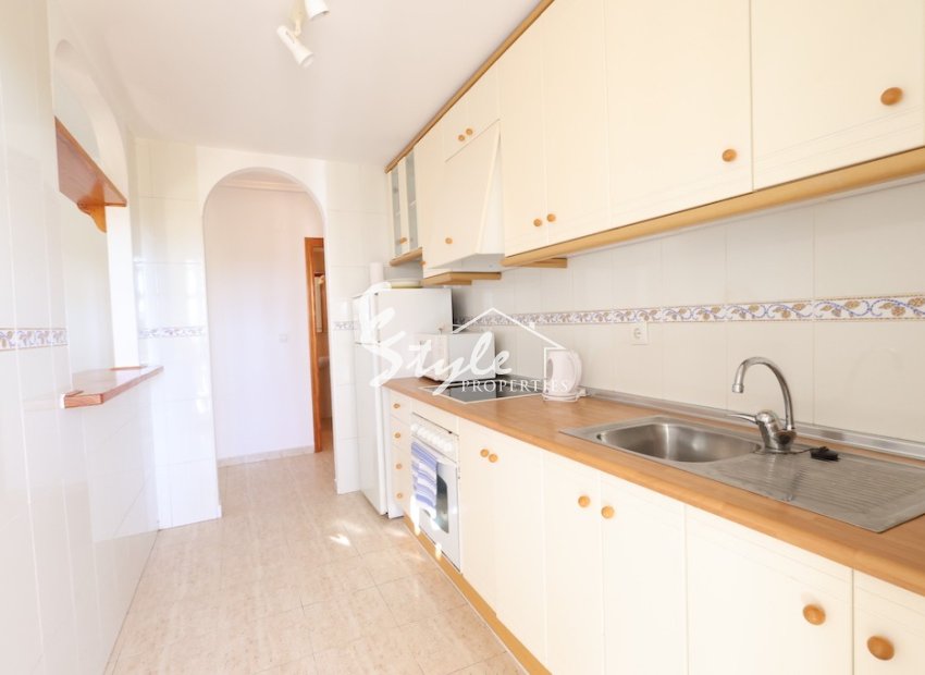 Comprar apartamento cerca de la playa en La Mata, Torrevieja. ID 6266