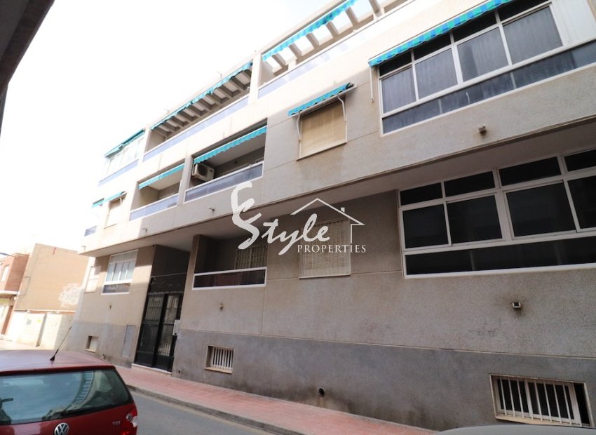 Comprar Apartamento cerca del mar en Torrevieja a 900 metros de la playa. ID 4069