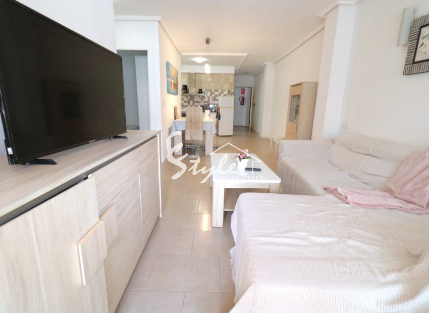 Comprar Apartamento en la playa de Torrevieja a 150 metros del mar. ID 6318