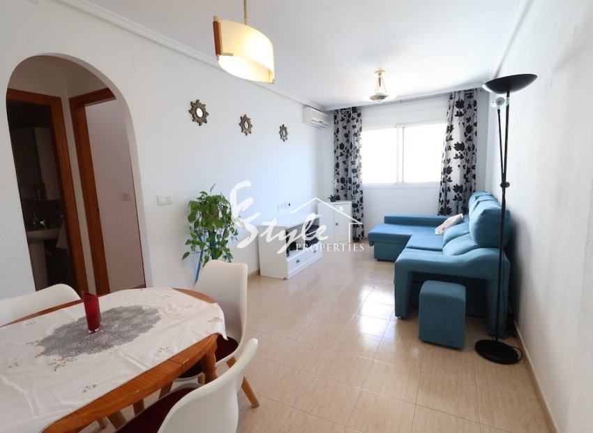 Comprar Apartamento en la playa de Torrevieja a 800 metros del mar. ID 6335