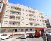 Comprar Apartamento en la playa de Torrevieja a 800 metros del mar. ID 6335