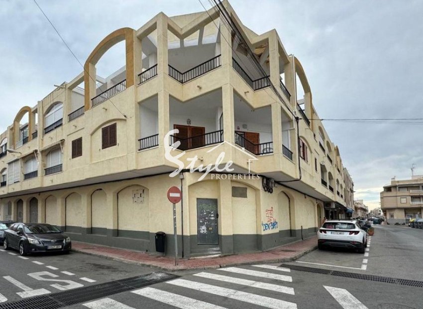 Comprar local comercial a tan sólo 250 metros de la 