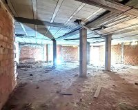 Comprar local comercial a tan sólo 250 metros de la 