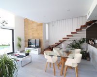 Comprar villa con piscina en Lomas de Cabo Roig, Orihuela Costa cerca del mar. ID 6130