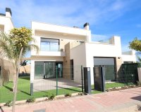 Comprar villa en la Región Murcia en el Mar Menor playa. ID ST-6356