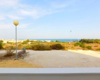 Comprar villa muy cerca de la playa con vistas al mar en Guardamar del Segura, Costa Blanca. ID 4114