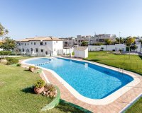 Corner Ground Floor Bungalow for Sale in Lago Jardín II, Torrevieja | South Facing Property on Costa Blanca; ID 1463