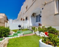Corner Ground Floor Bungalow for Sale in Lago Jardín II, Torrevieja | South Facing Property on Costa Blanca; ID 1463