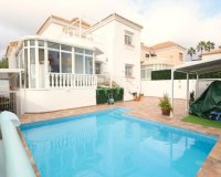 Detached villa with 4 bedrooms and private pool for sale in Villamartin, Costa Blanca, Spain. ID2331