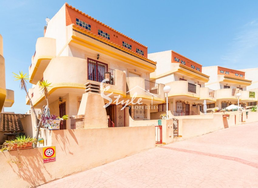 Долгосрочная аренда - Adosado - Orihuela-Costa - Ла Зения