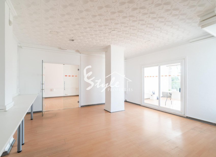 Долгосрочная аренда - Commercial - Orihuela-Costa - Ла Зения