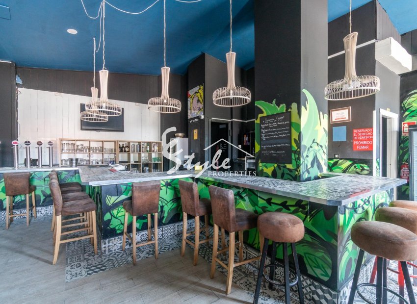 Долгосрочная аренда - Commercial - Сьюдад Кесада - URB. LA MARINA