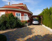 Elegante villa de 5 dormitorios en venta en Ciudad Quesada, Costa Blanca, España. ID2337