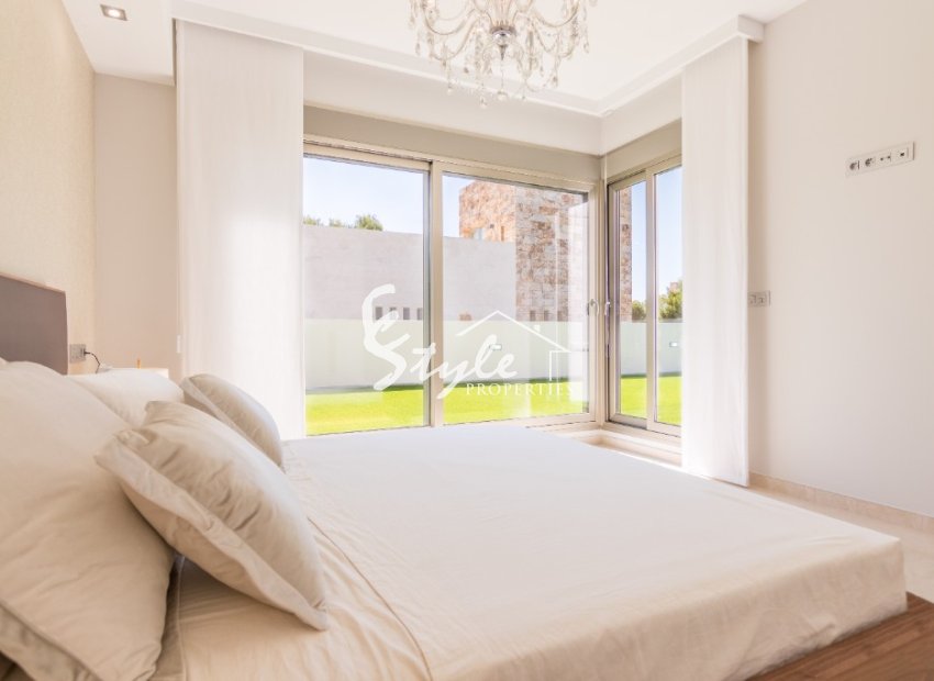 Элитная вилла от застройщика в Кампоамор, Коста Бланка, Испания. ON1431