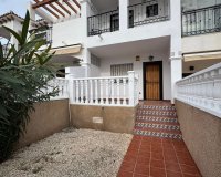 En venta  adosado en Cinuelica R8,  Punta Prima, Costa Blanca, España ID2765