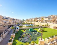En venta apartamento moderno en planta baja en Vista Azul, Punta Prima, Costa Blanca. ID3668