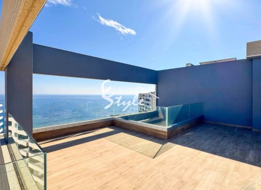 En venta ático  con vistas panorámicas al mar en Punta Prima ,Alicante, Costa Blanca, Spain ID 2607