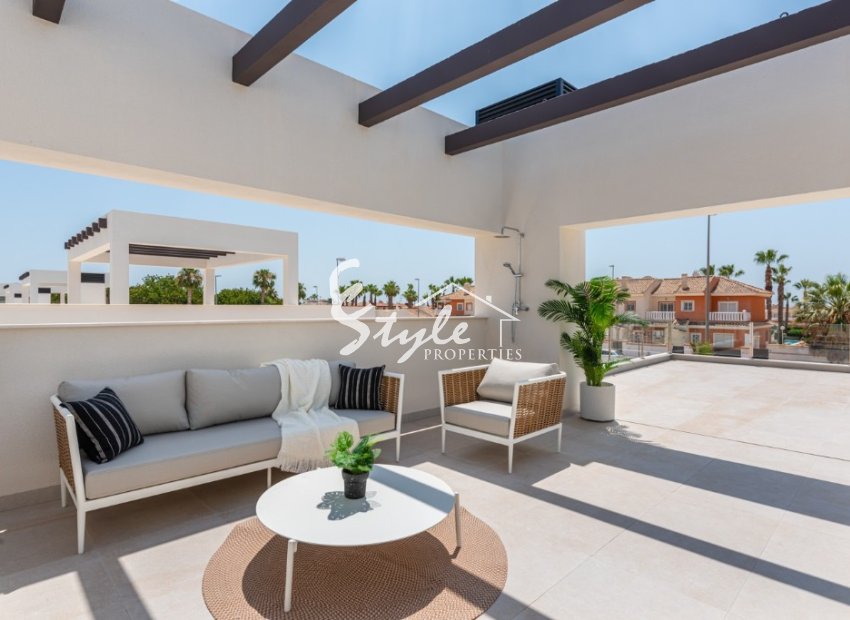  En venta nueva villa en la urbanización  de Ciudad Quesada, Alicante ,Costa Blanca ON1414
