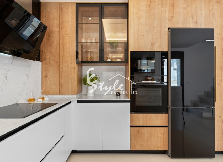  En venta nueva villa en la urbanización  de Ciudad Quesada, Alicante ,Costa Blanca ON1414