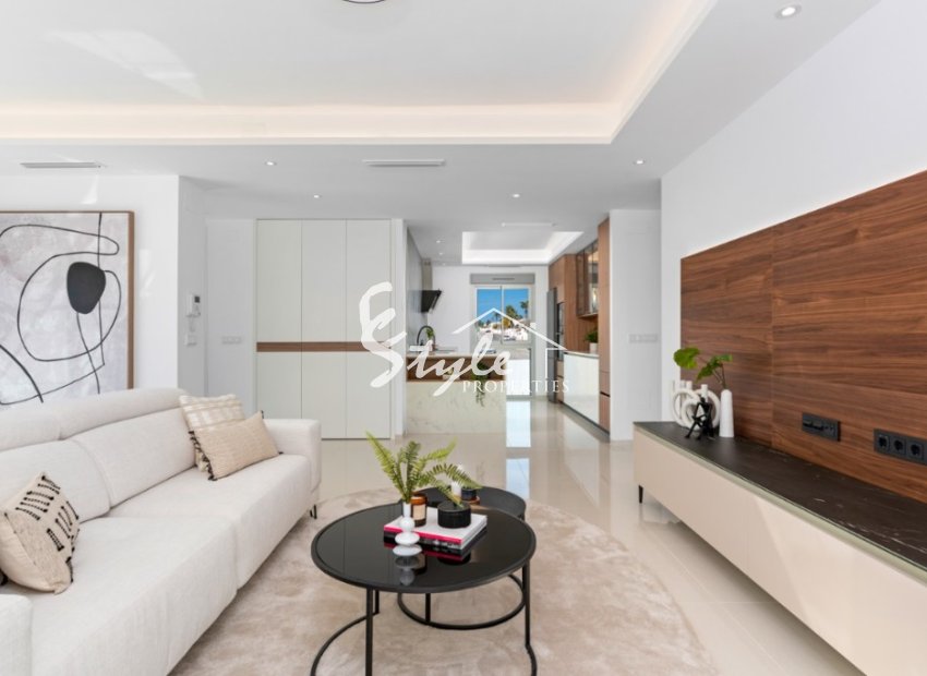  En venta nueva villa en la urbanización de Ciudad Quesada, Alicante, Costa Blanca ON1416