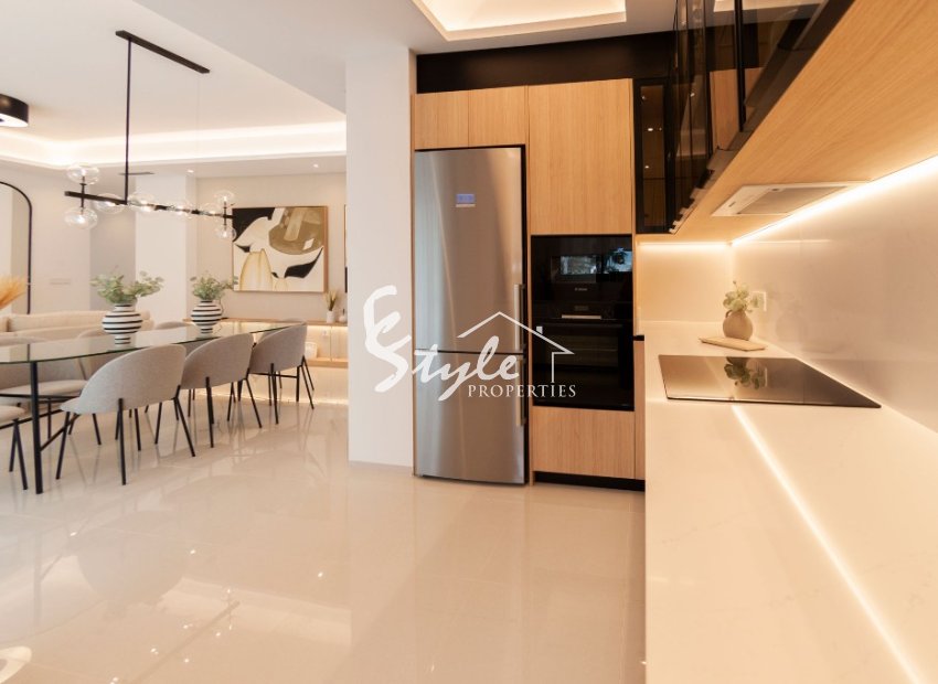  En venta nueva villa en la urbanización  de Ciudad Quesada, Alicante ,Costa Blanca ON1640