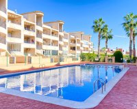 En venta piso en Cinuelica R6, Punta Prima, Costa Blanca, España. ID3338