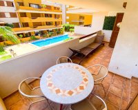 En venta piso en La Entrada, Punta Prima en Costa Blanca.ID3404