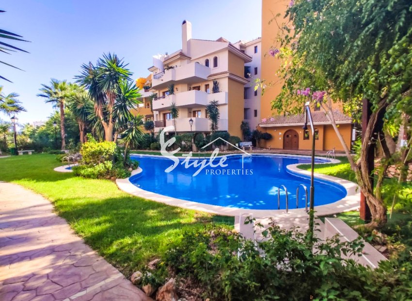 For rent 1 bedroom apartment near the sea Punta Prima, Costa Blanca, Spain. ID097