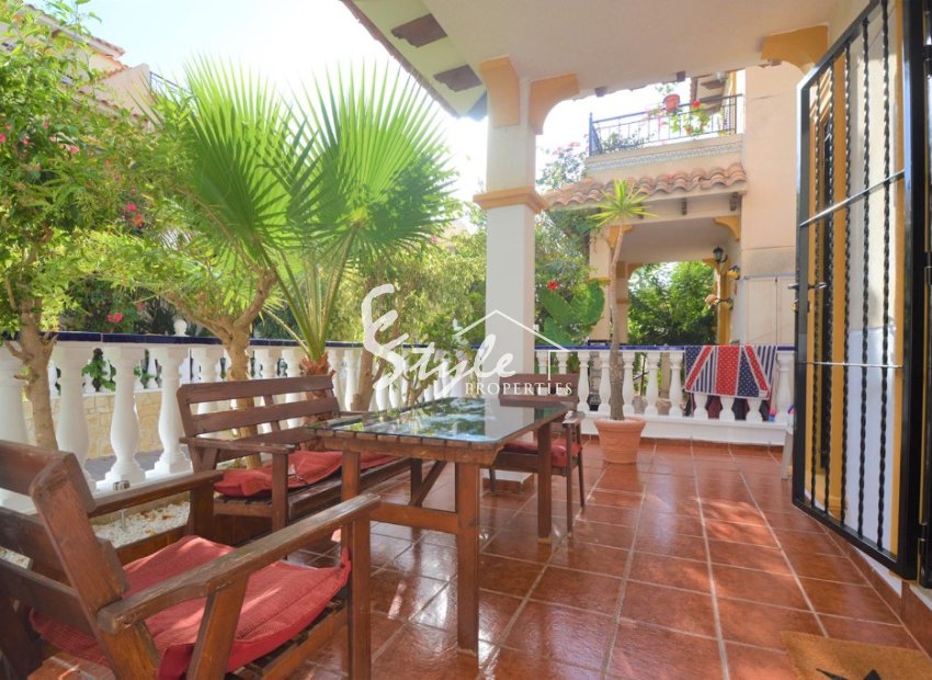 For rent 3 bedroom townhouse in Punta Prima, Costa Blanca, Spain. ID108