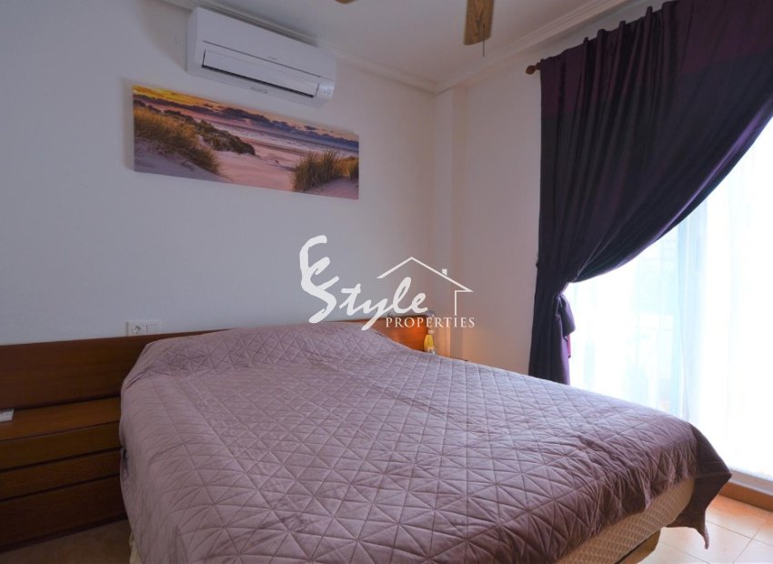 For rent 3 bedroom townhouse in Punta Prima, Costa Blanca, Spain. ID108