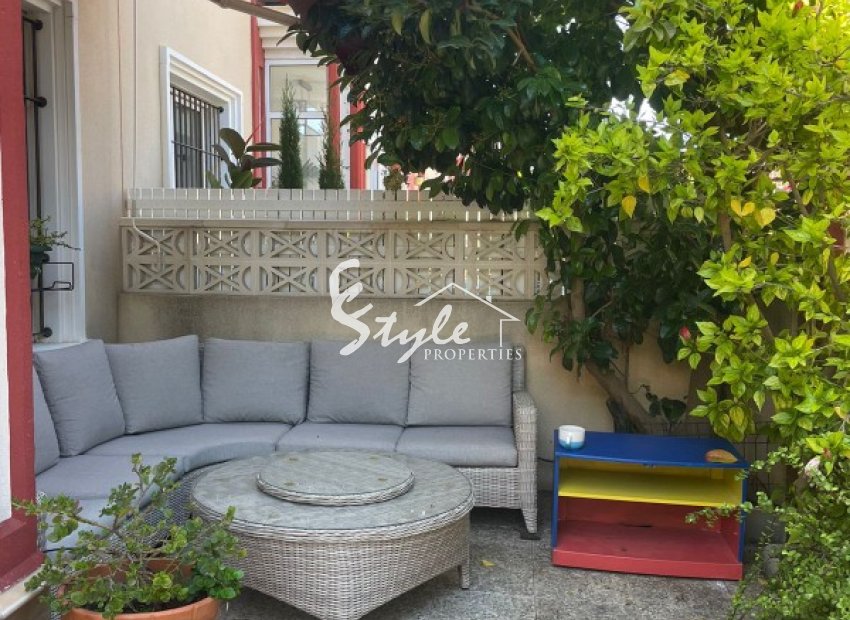 For rent beautiful house in Montemar, Dehesa de Campoamor, Costa Blanca. ID104